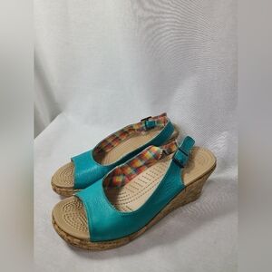 CROCS A-Leigh Blue Cork Wedge Sling Back Sandals Womens Size 9